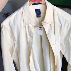 Brand new men’s button down